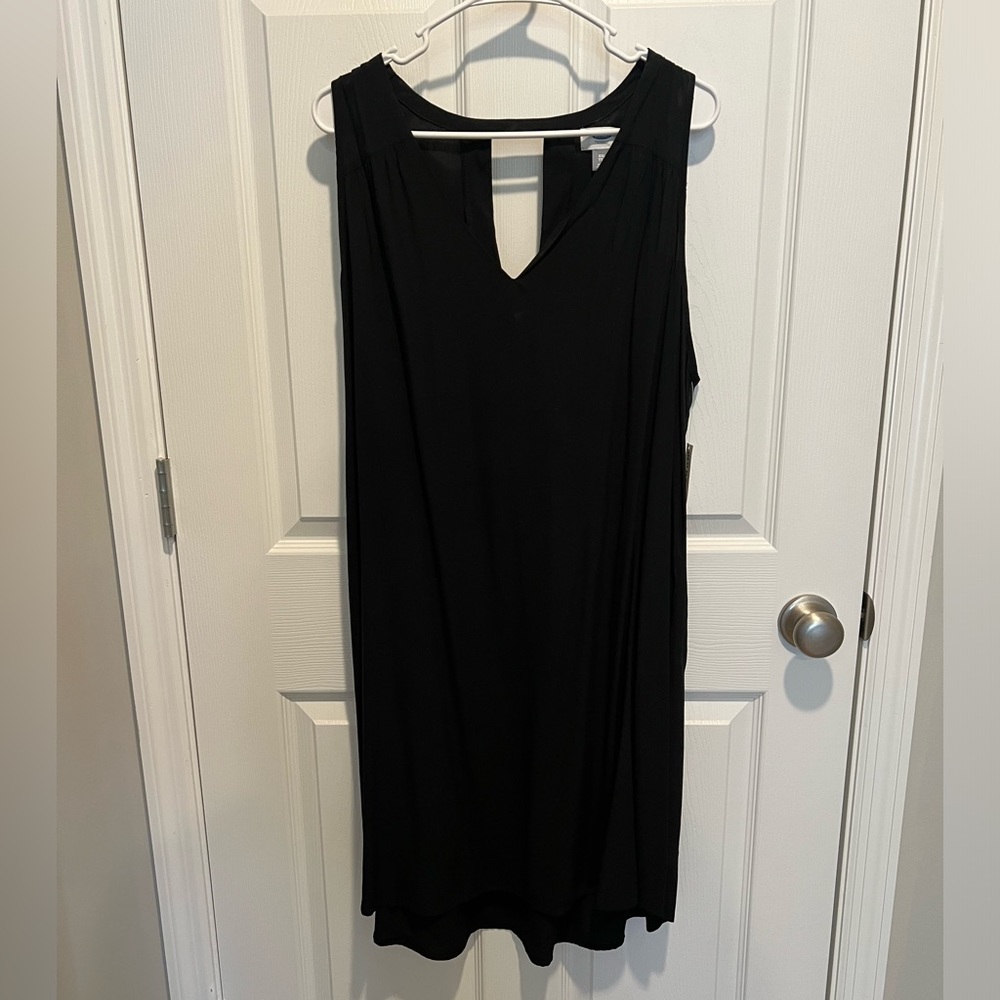Old Navy Sleeveless V-Neck Shift Plus Size Summer Cutout Dress (Black)